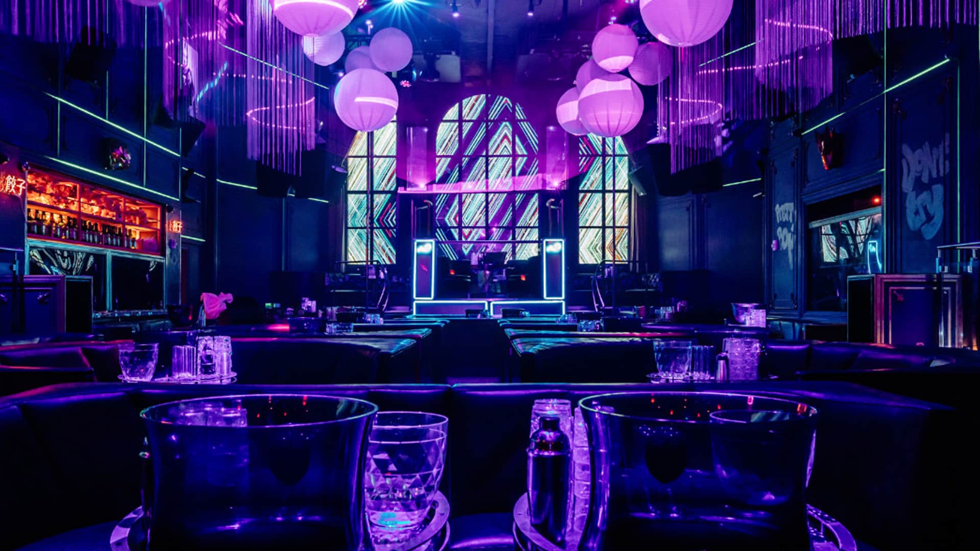 miami nightclub mr jones main dancefloor